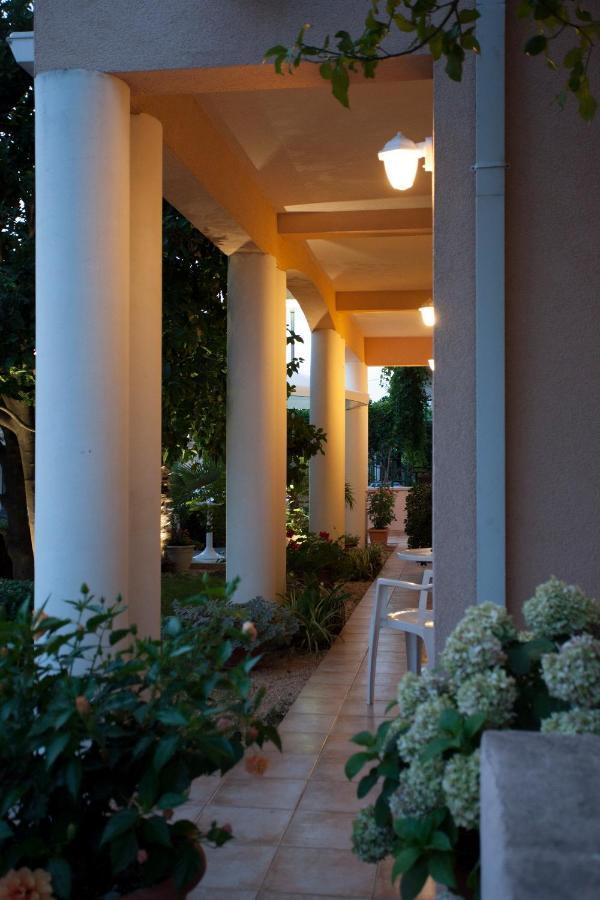 Aparthotel Villa Mozart Podgora Εξωτερικό φωτογραφία
