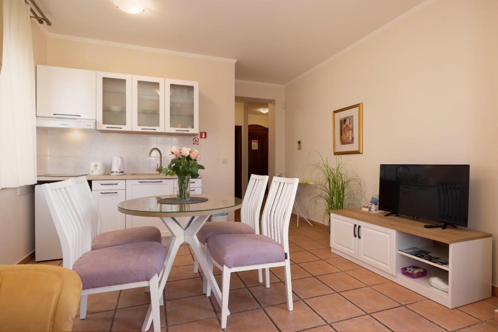 Aparthotel Villa Mozart Podgora Εξωτερικό φωτογραφία