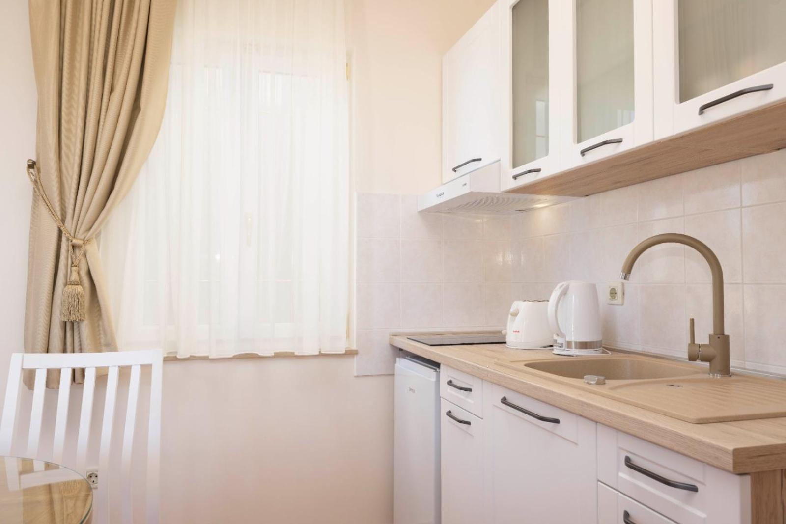 Aparthotel Villa Mozart Podgora Εξωτερικό φωτογραφία