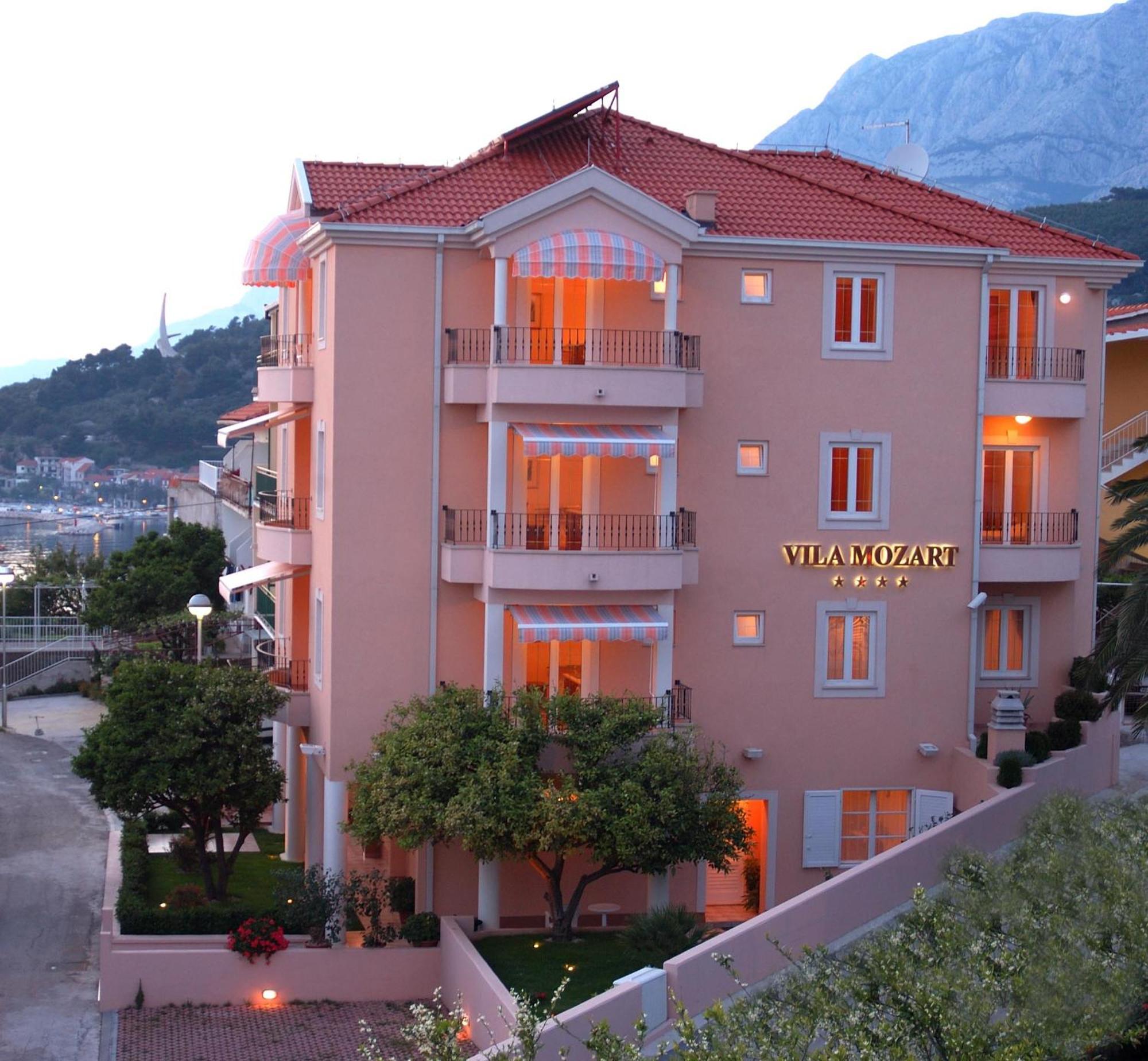 Aparthotel Villa Mozart Podgora Εξωτερικό φωτογραφία